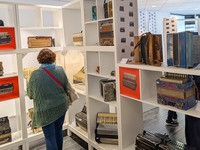 „600 Akkordeons. Eure Geschichten. Unser Berlin.“ – Die ungewöhnliche Ausstellung&hellip;
