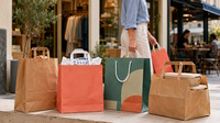 Mehr als eine Tragehilfe: Wie Papiertragetaschen Handel, Gastronomie und Markenauftritt&hellip;
